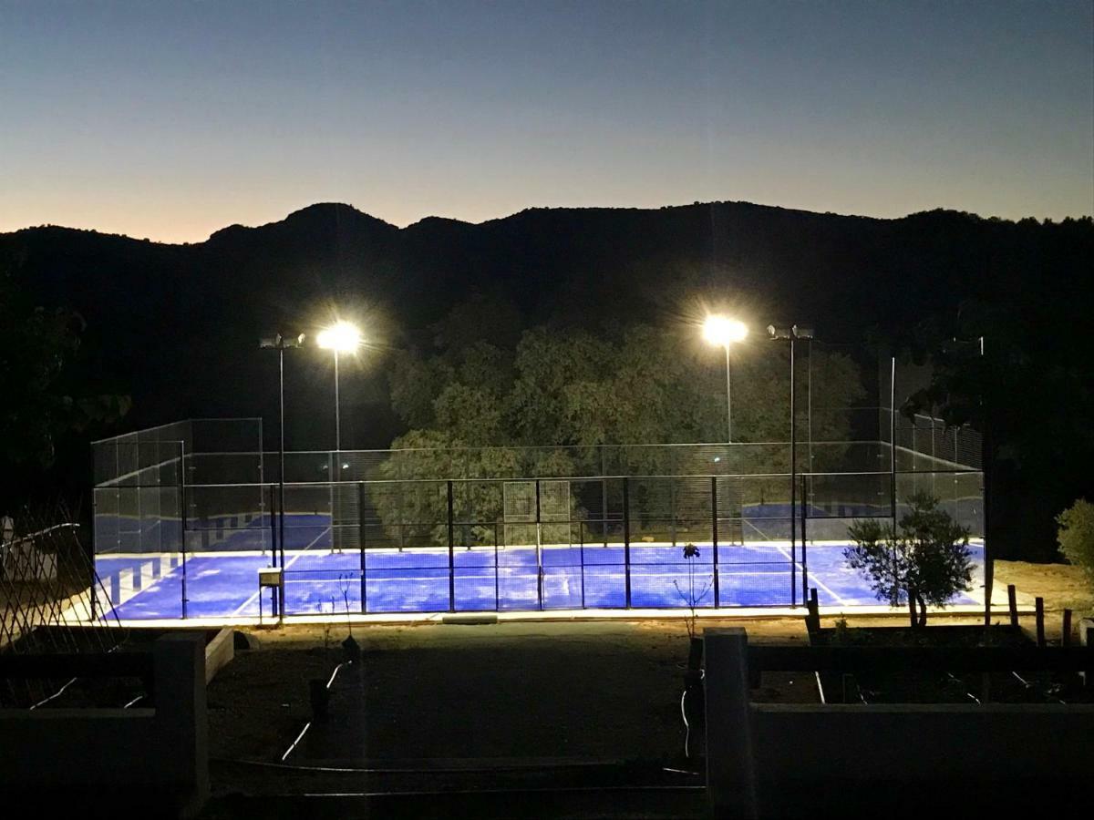Santa Marta Complejo Rural Con Pista De Padel Pension Archidona Buitenkant foto